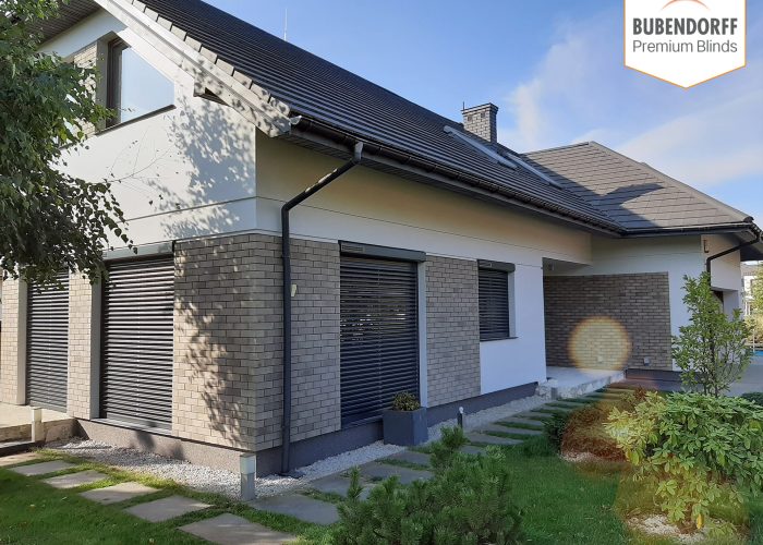 Dom w roletach zewnętrzenych Bubendorff